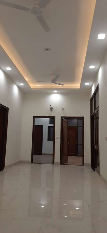 3 BHK Builder Floor For Rent in Sector 31 Noida 6445012