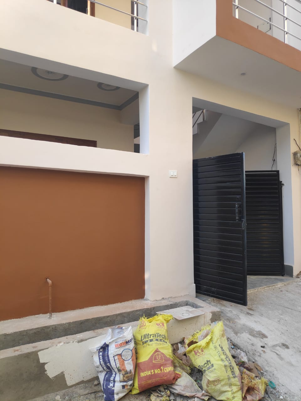 Resale 4 Bedroom 695 Sq.Ft. Independent House in UPAVP Vrindavan Yojana