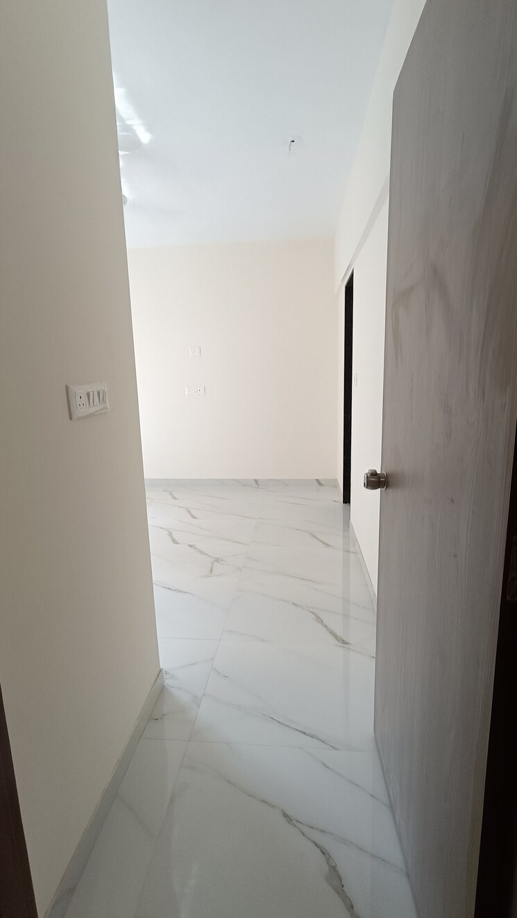 Bathroom, tilak-nagar-building 2 Bedroom 650 Sq.Ft. Apartment In Tilak Nagar Mumbai 6447972