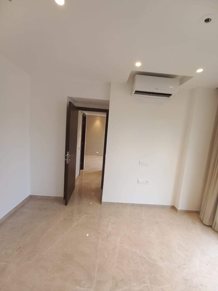 Room, hiranandani-regent-hill 1 Bedroom 379 Sq.Ft. Apartment In Powai Mumbai 6448846