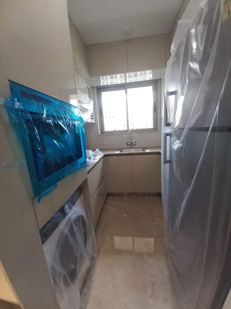 Kitchen, hiranandani-regent-hill 1 Bedroom 379 Sq.Ft. Apartment In Powai Mumbai 6448846