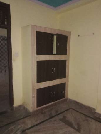 1 RK Builder Floor For Rent in E Block Delhi 6450325