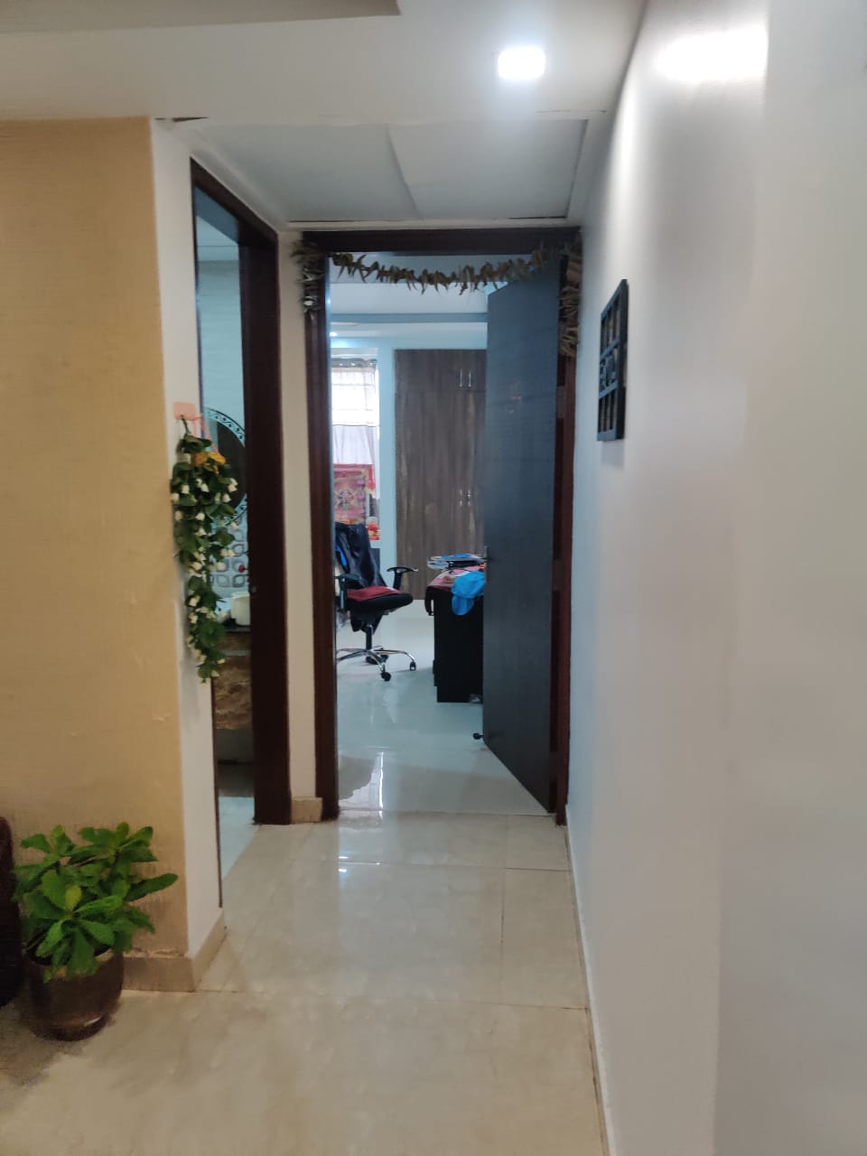 Resale 3 Bedroom 2350 Sq.Ft. Apartment in MI Rustle Court, Gomti Nagar