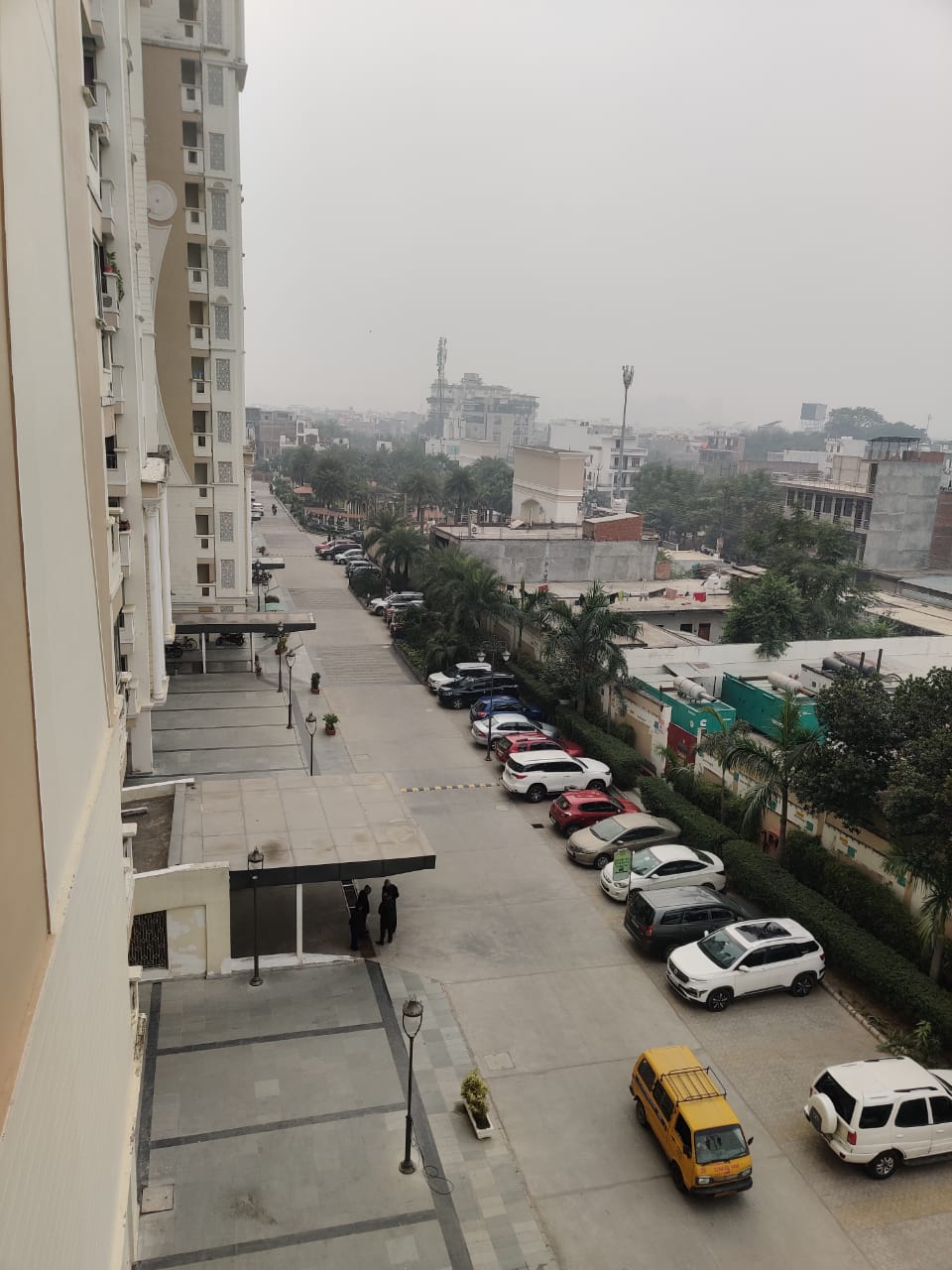 Resale 3 Bedroom 2350 Sq.Ft. Apartment in MI Rustle Court, Gomti Nagar