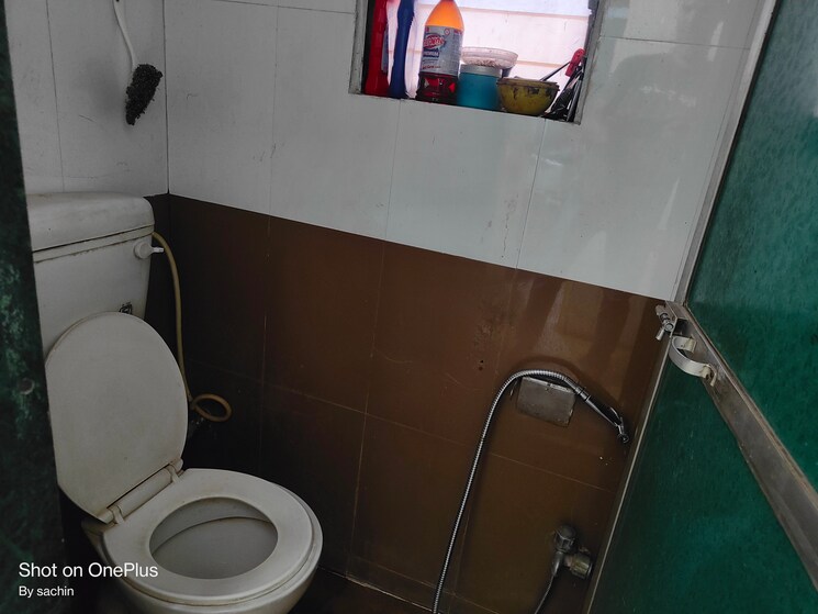 Attached Bathroom, vasant-vihar-complex 2 Bedroom 722 Sq.Ft. Apartment In Pokhran Road No Two Thane 6456042