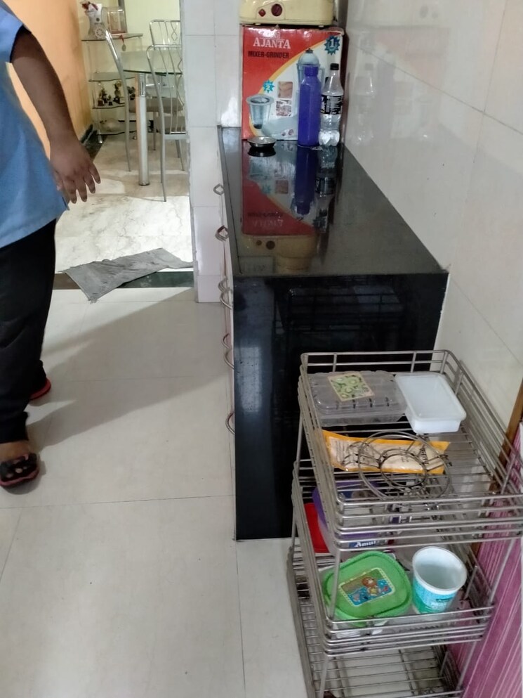 Room, royal-galaxy-panchsheel-nagar 3 Bedroom 1200 Sq.Ft. Apartment In Panchsheel Nagar Thane 6457400