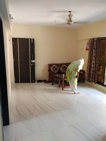 2 BHK Apartment For Rent in Malad Amber CHS Malad West Mumbai 6458551