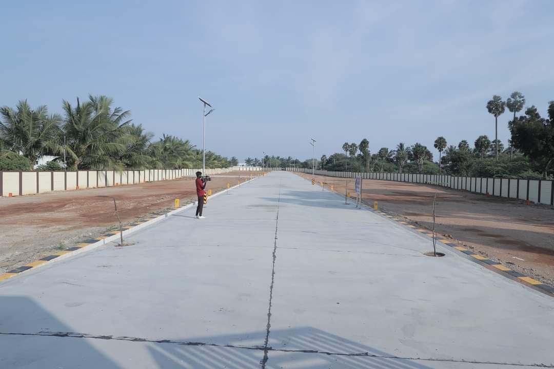 Resale 2400 Sq.Ft. Plot in Kk Nagar Trichy 6458697