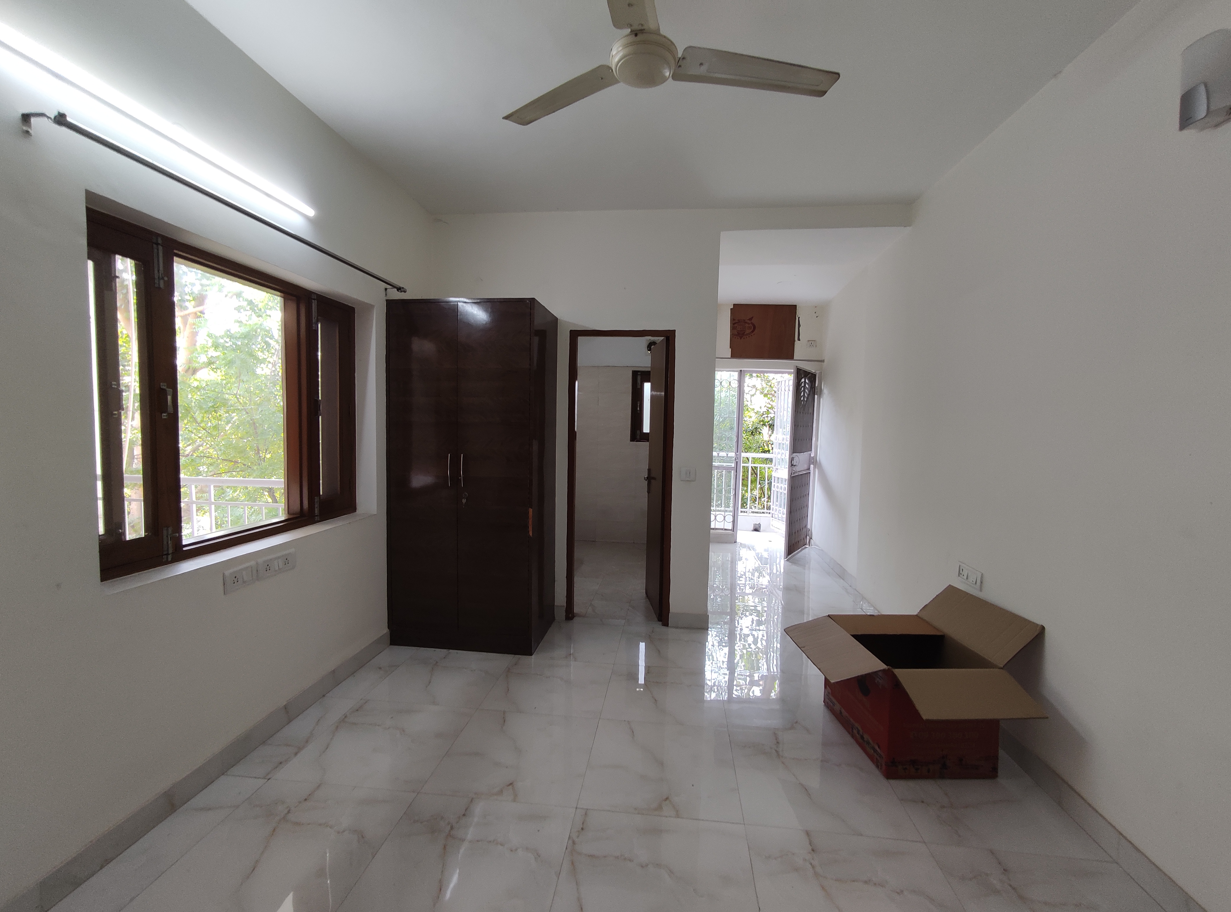 Rental 3 Bedroom 1600 Sq.Ft. Apartment In DDA Flats Vasant Kunj, Vasant ...