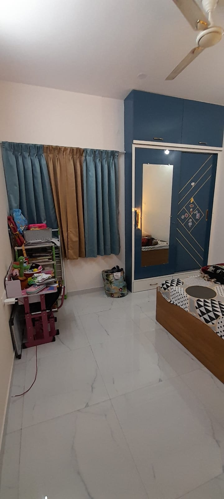 Rental 2 Bedroom 1200 Sq.Ft. Apartment in Magarpatta Jasminium