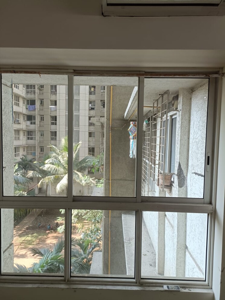 Balcony, lodha-amara 1 Bedroom 472 Sq.Ft. Apartment In Kolshet Road Thane 6462298