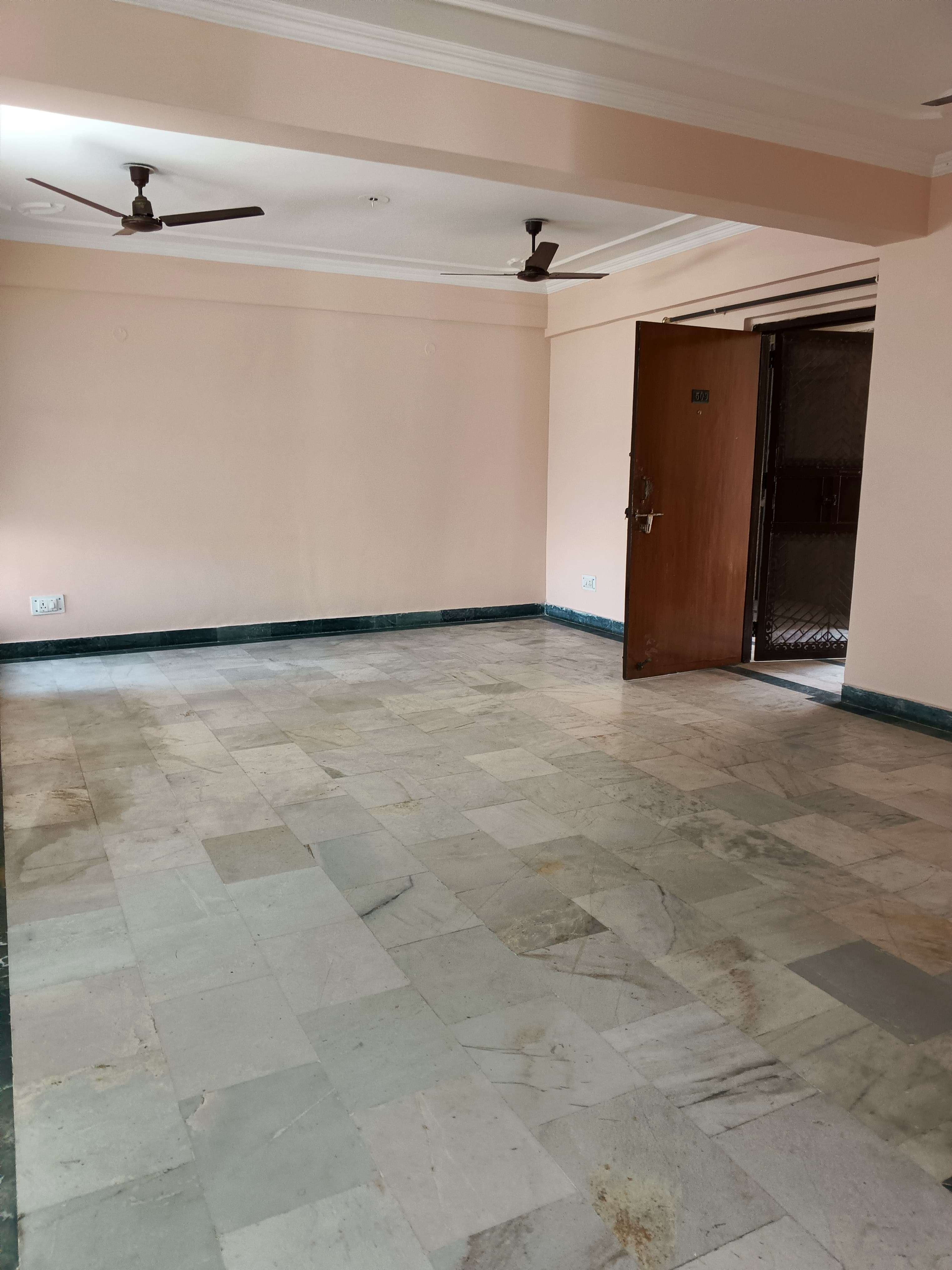 3 BHK Apartment For Rent in Sukh Sagar CGHS Sector 9, Dwarka Delhi 6462303