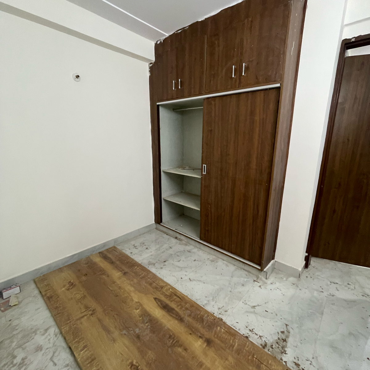 2 BHK Apartment For Resale in Jawahar Park Delhi 6463129