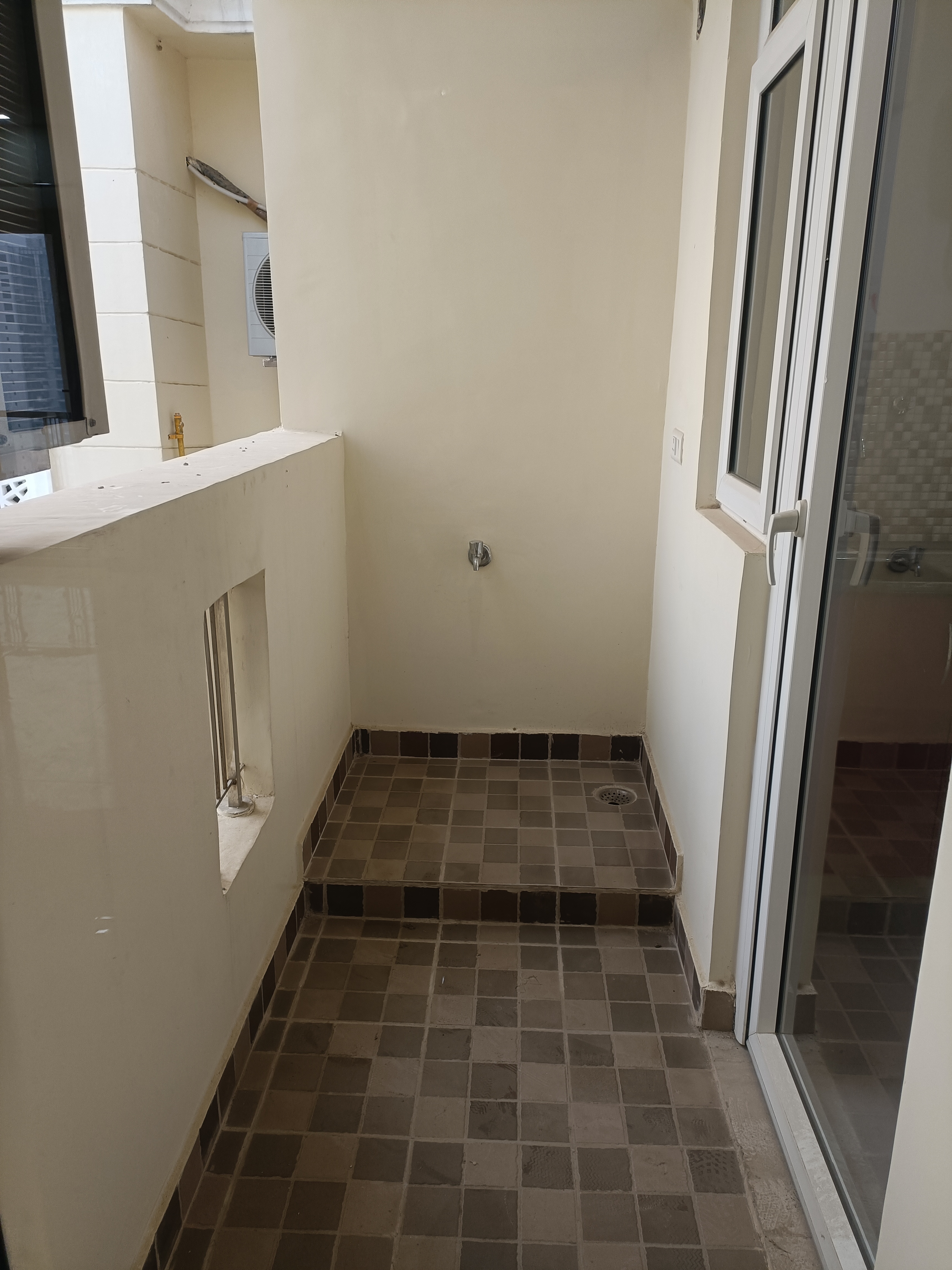 Rental 2 Bedroom 1450 Sq.Ft. Apartment in MI Rustle Court, Gomti Nagar