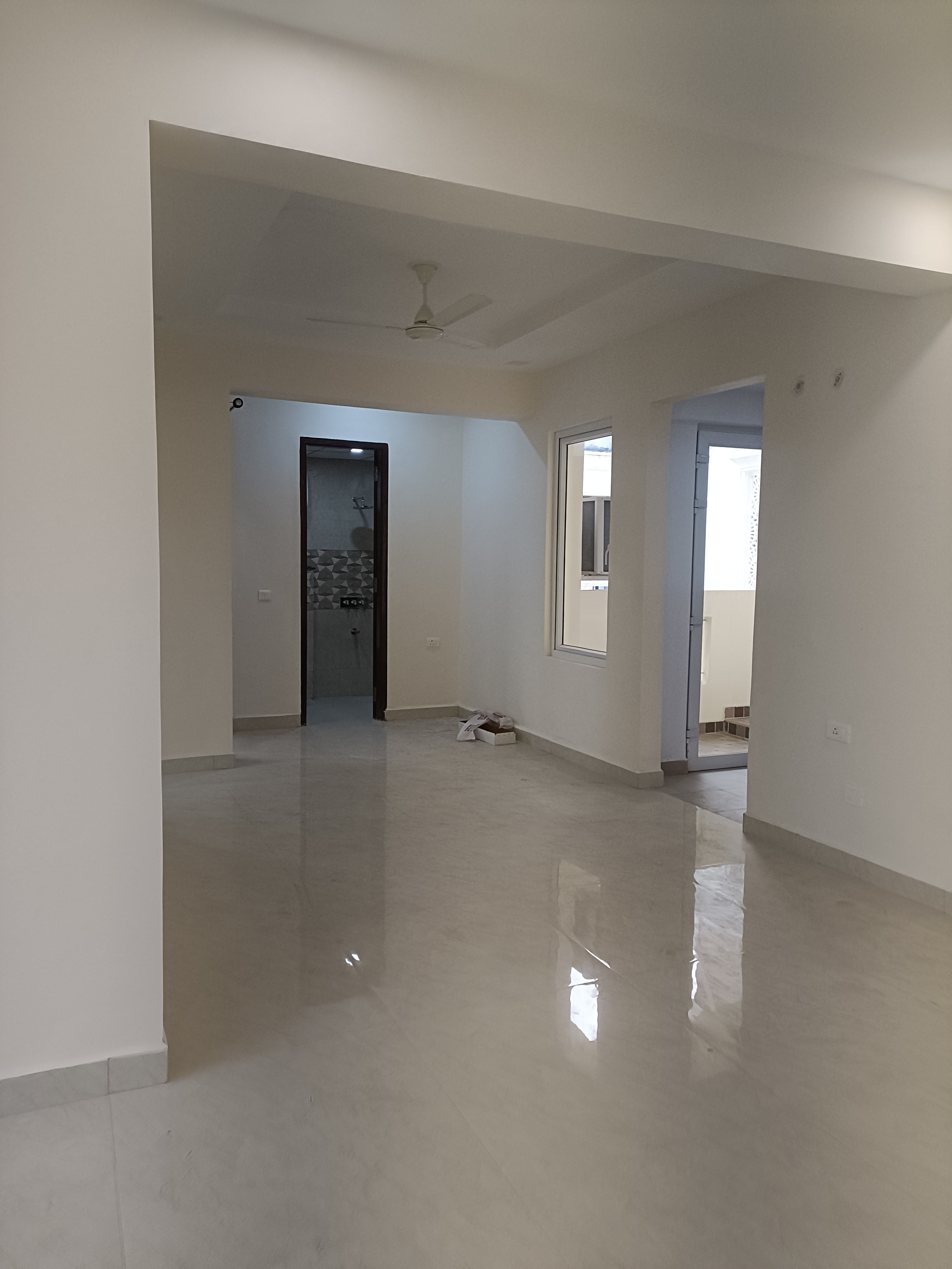 Rental 2 Bedroom 1450 Sq.Ft. Apartment in MI Rustle Court, Gomti Nagar