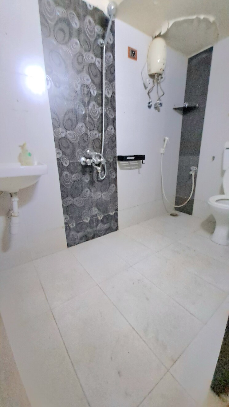 Bathroom, agarwal-heights 3 Bedroom 1350 Sq.Ft. Apartment In Virar West Palghar 6466586