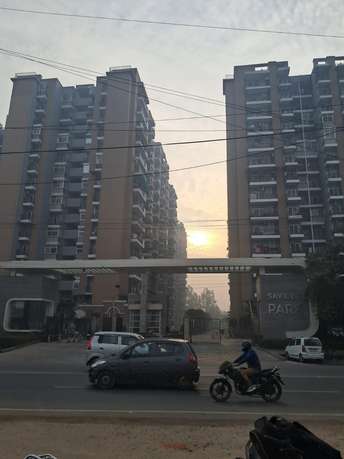 3 BHK Apartment For Rent in Mohan Nagar Ghaziabad 6469405