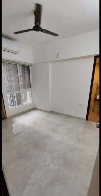 2 BHK Apartment For Resale in Lodha Amara New Tower Kolshet Road Thane  6469785