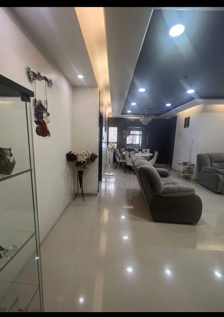 Living Room, clover-everest-world-chs-ltd 4 Bedroom 1535 Sq.Ft. Apartment In Kolshet Road Thane 6470352