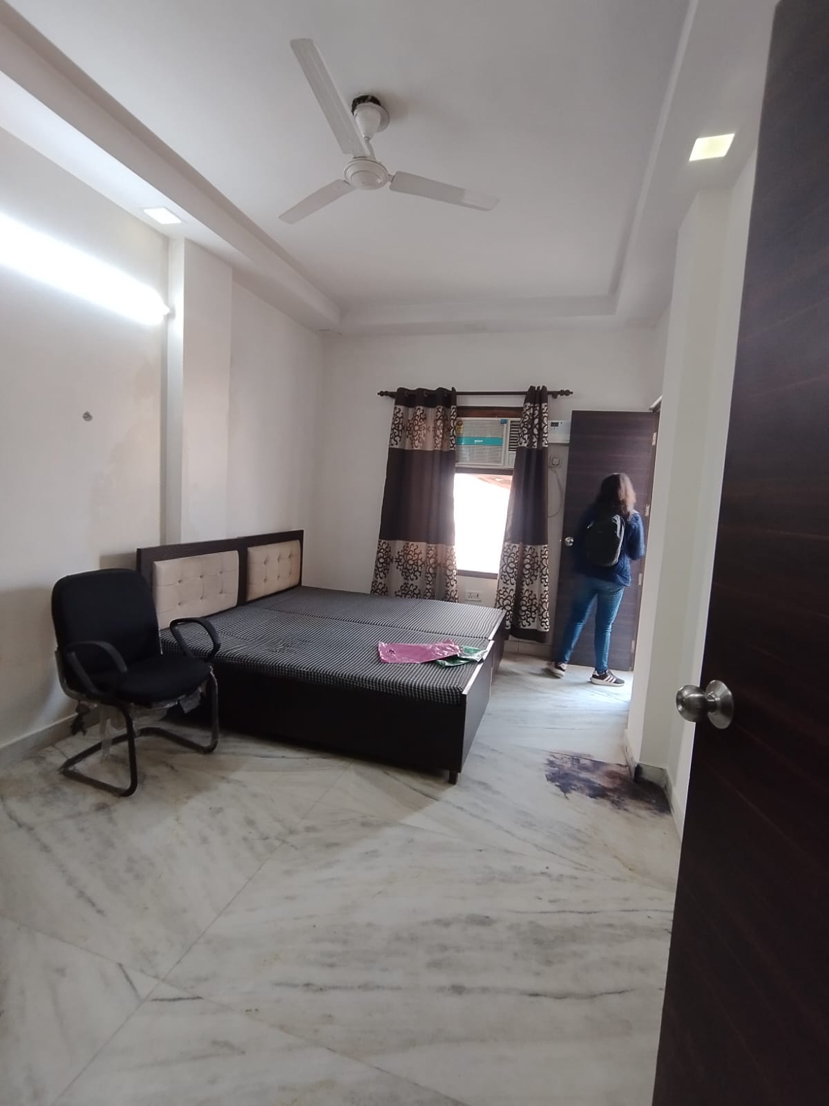 Rental 2 Bedroom 950 Sq.Ft. Independent House in Old Rajinder Nagar