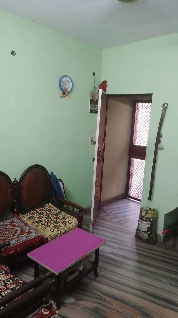 2 Bedroom 50 Sq.Yd. Independent House in Pitampura Delhi
