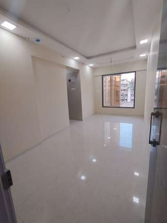 1 BHK Apartment For Rent in Runwal Gardens Phase I Dombivli East Thane 6476001