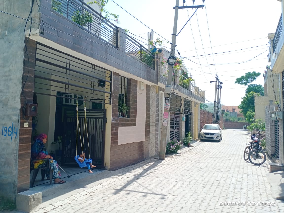 Resale 2 Bedroom 100 Sq.Yd. Independent House in Nayagaon Chandigarh