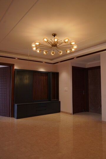 Room in 2 BHK Builder Floor at Faridabad Central – for Sale