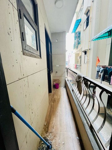Balcony in 2 BHK Apartment at Dwarka Mor – for Rent