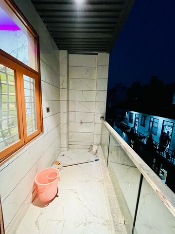 Balcony in 2 BHK Apartment at Dwarka Mor – for Rent