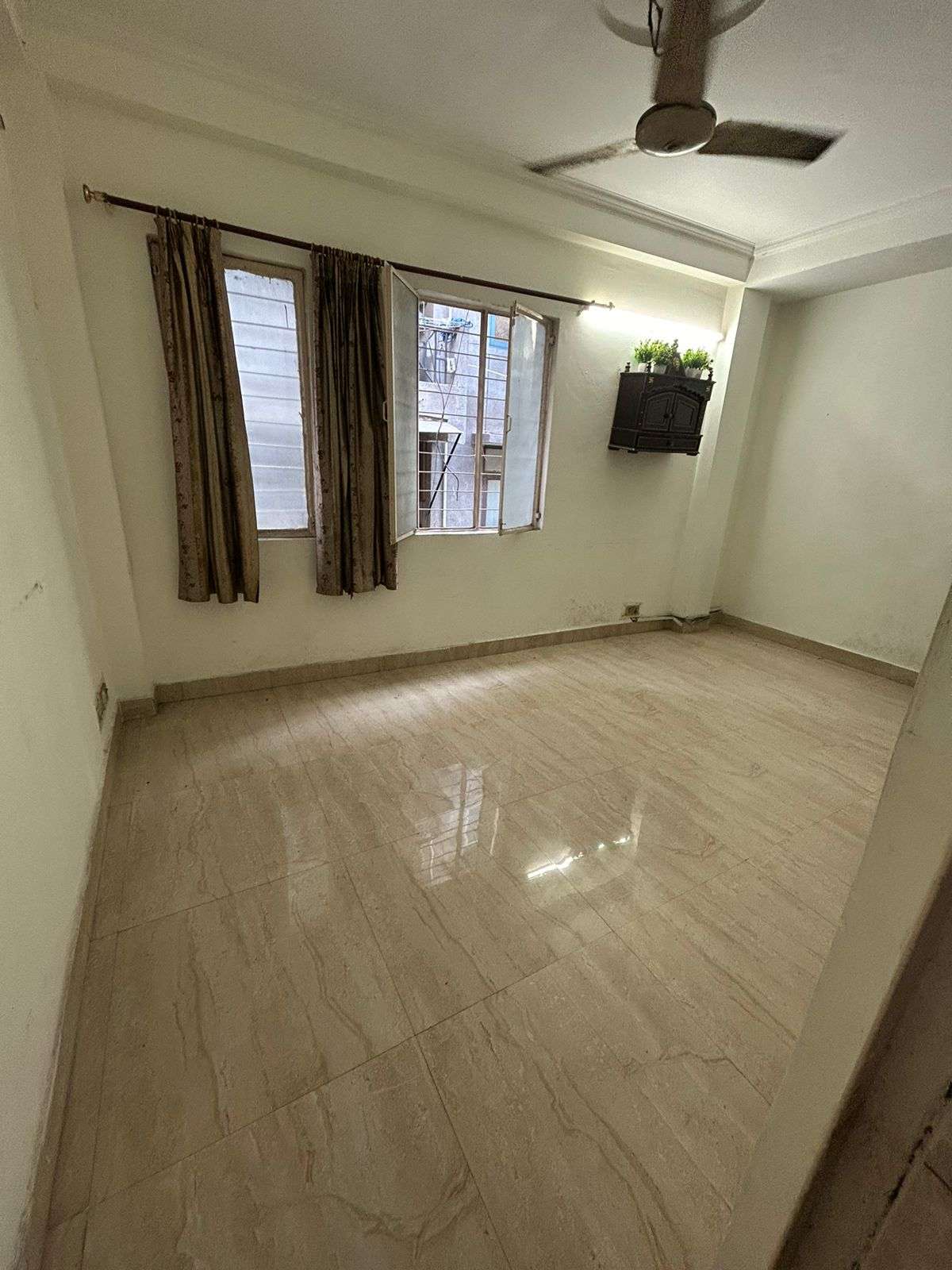1 BHK Builder Floor For Rent in South Extension ii Delhi 6479584