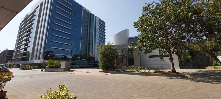 Rental Commercial Office Space 3750 Sq.Ft. in Sahar Plaza, Andheri East ...