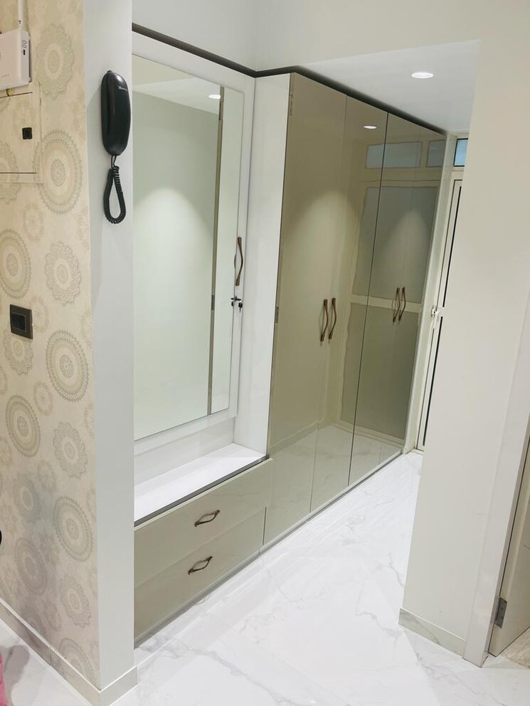Bathroom, lodha-amara 3 Bedroom 955 Sq.Ft. Apartment In Kolshet Road Thane 6484291