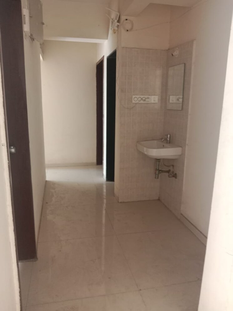 Bathroom, kohinoor-shangrila 3 Bedroom 1400 Sq.Ft. Apartment In Pimpri Pune 6485502