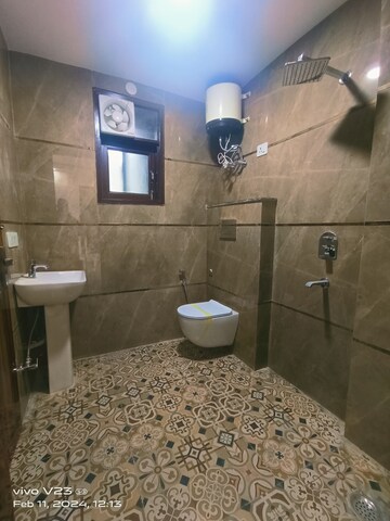 Bathroom in 3 BHK Builder Floor at Chattarpur – for Sale