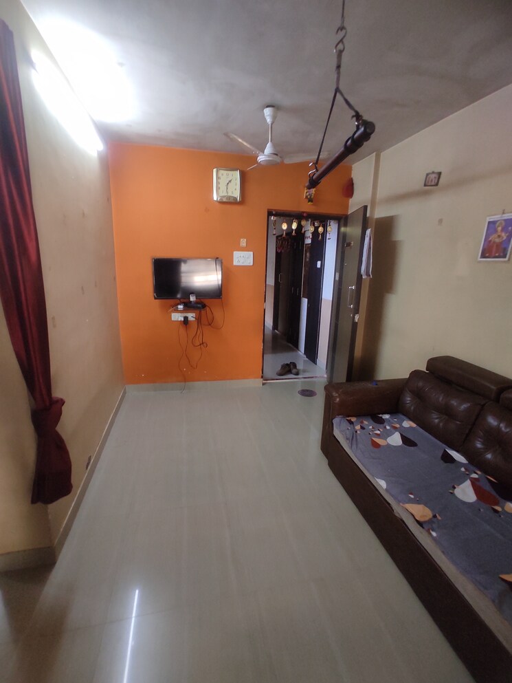 Living Room, om-ganesh-chs-bhayander-east 1 Bedroom 600 Sq.Ft. Apartment In Bhayandar East Thane 6486309