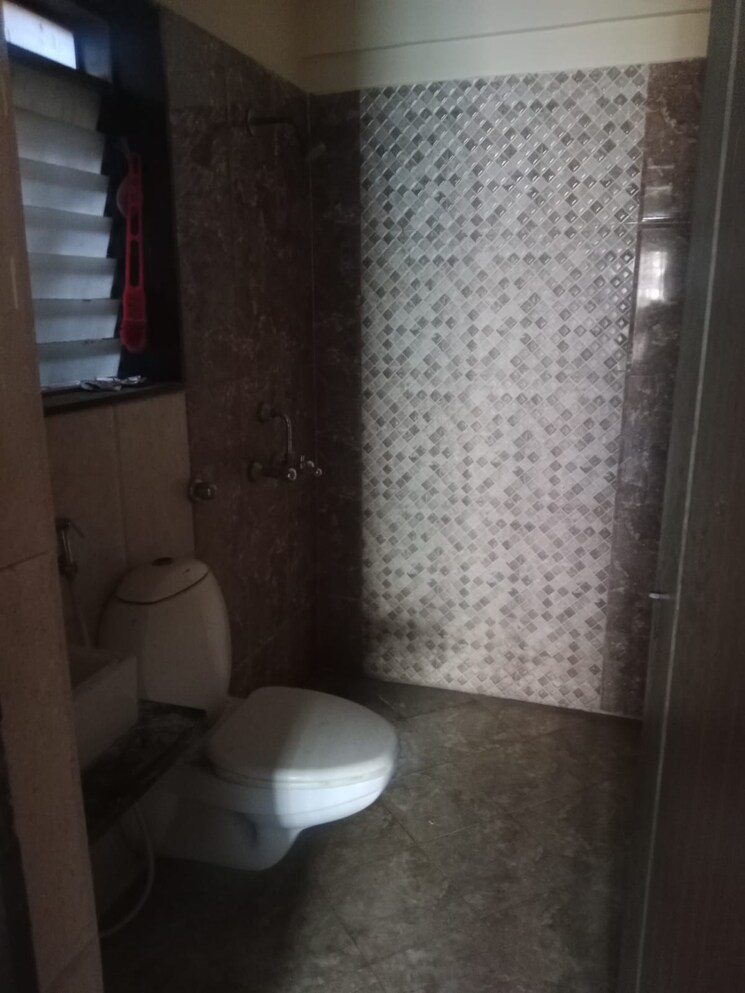 Bathroom, regency-sarvam 2 Bedroom 1050 Sq.Ft. Apartment In Titwala Thane 6486735