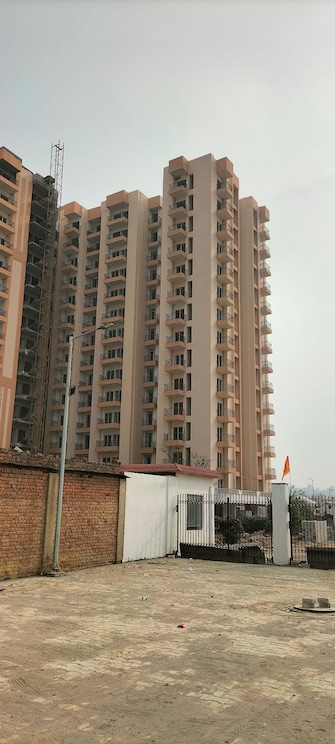 2 BHK Apartment For Resale in Classic Homes Ghukna Ghukna Ghaziabad  6486906