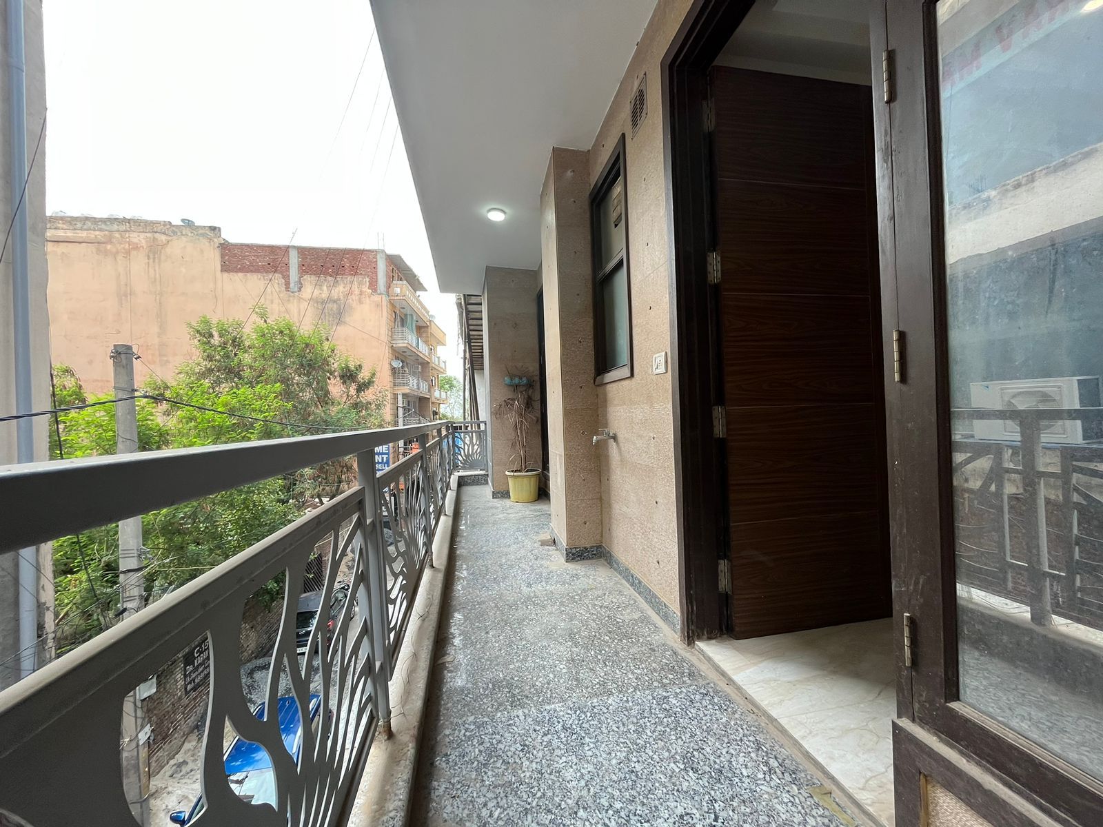 Rental 1 Bedroom 800 Sq.Ft. Apartment in Kst Chattarpur Villas