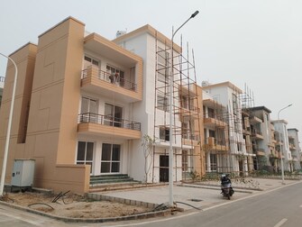 3 BHK Builder Floor For Resale in Bptp Park Floors I Sector 77 Faridabad  6489856