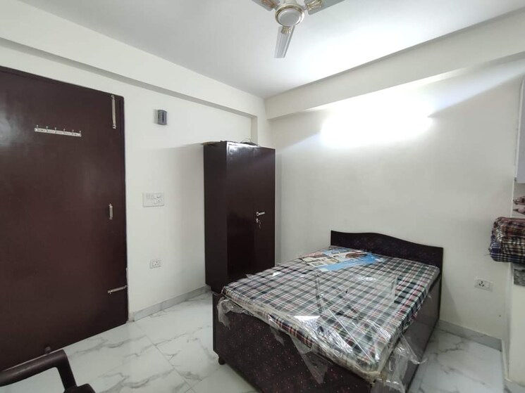 Rental 1 RK 458 Sq.Ft. Builder Floor in NEB Valley Society, Saket Delhi ...