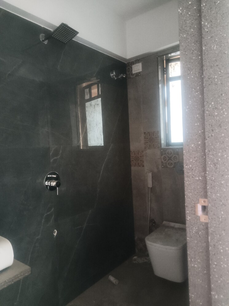 Attached Bathroom, kush-elegante 3 Bedroom 886 Sq.Ft. Apartment In Kandivali West Mumbai 6490925