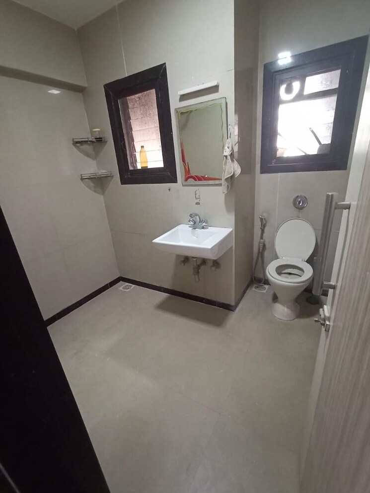 Bathroom, ganga-estate 1 Bedroom 430 Sq.Ft. Apartment In Chembur Mumbai 6490927