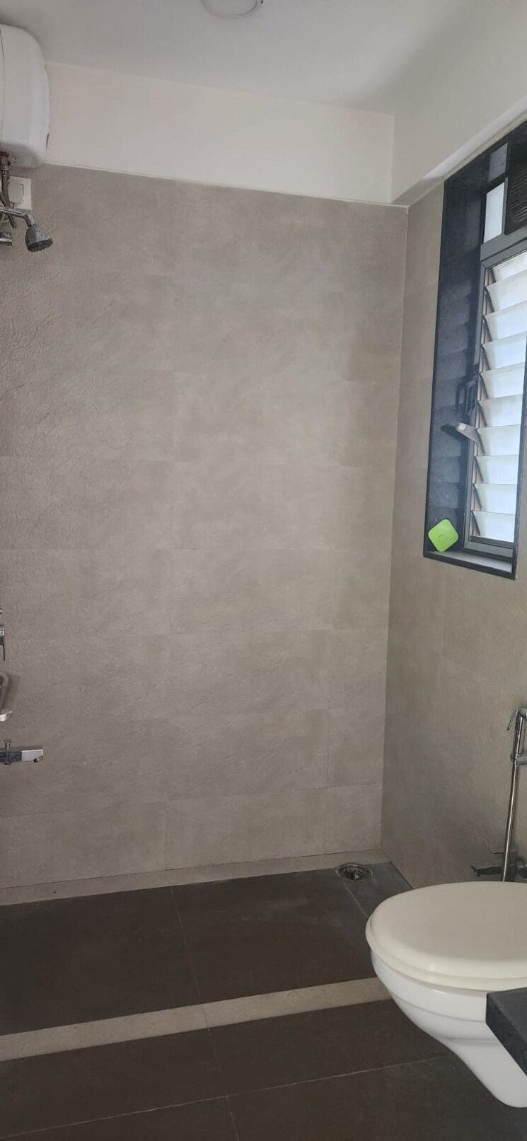 Room, shree-krishna-niwas 3 Bedroom 987 Sq.Ft. Apartment In Chembur Mumbai 6490979