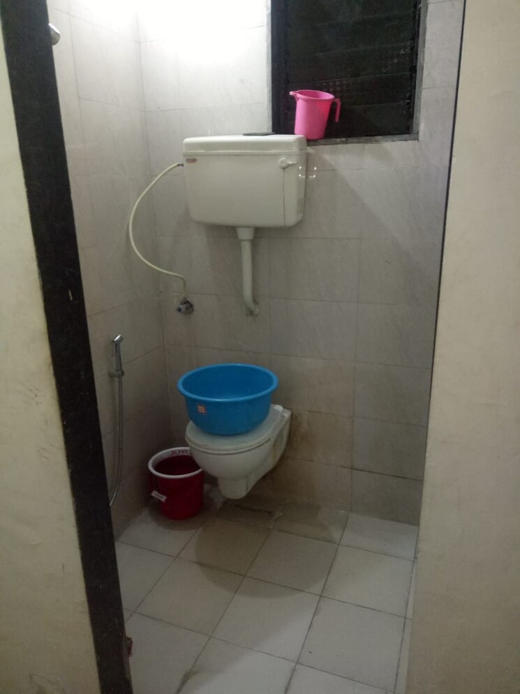 Bathroom, shree-laxmi-park-1 1 Bedroom 550 Sq.Ft. Apartment In Vartak Nagar Thane 6491031