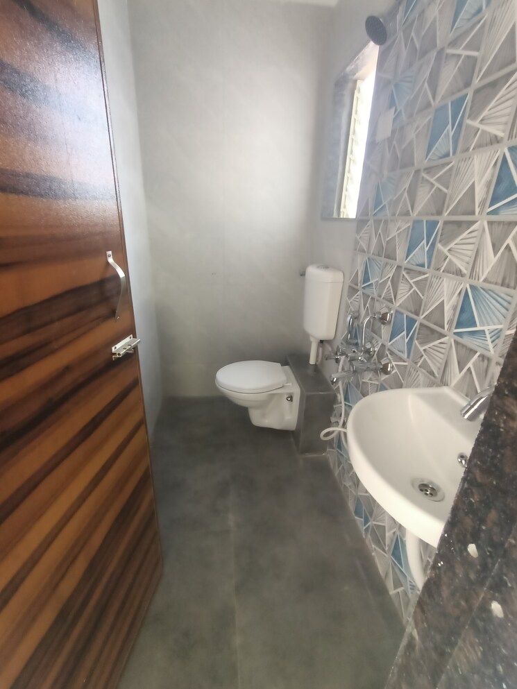 Bathroom, shreeji-landmark 2 Bedroom 915 Sq.Ft. Apartment In Shirgaon Thane 6491720