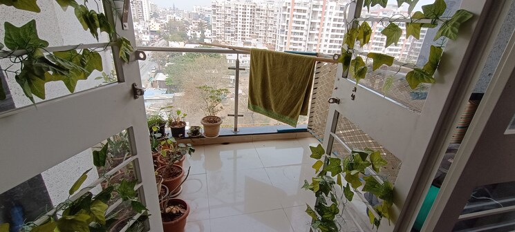 Balcony, sonigara-laurel 1 Bedroom 730 Sq.Ft. Apartment In Wakad Pune 6491835