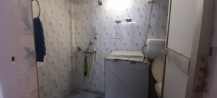 Bathroom, montana-chs 1 Bedroom 350 Sq.Ft. Apartment In Andheri West Mumbai 6492540