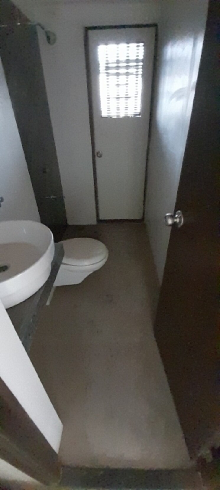 Bathroom, stg-atlantis 1 Bedroom 950 Sq.Ft. Apartment In Panch Pakhadi Thane 6492647