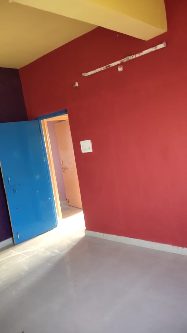 Picture of Resale 3 Bedroom 1000 Sq.Ft. Penthouse in Balaji Heights Allapur ...